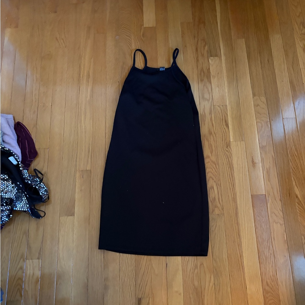 Elegant Black Sleeveless Dress